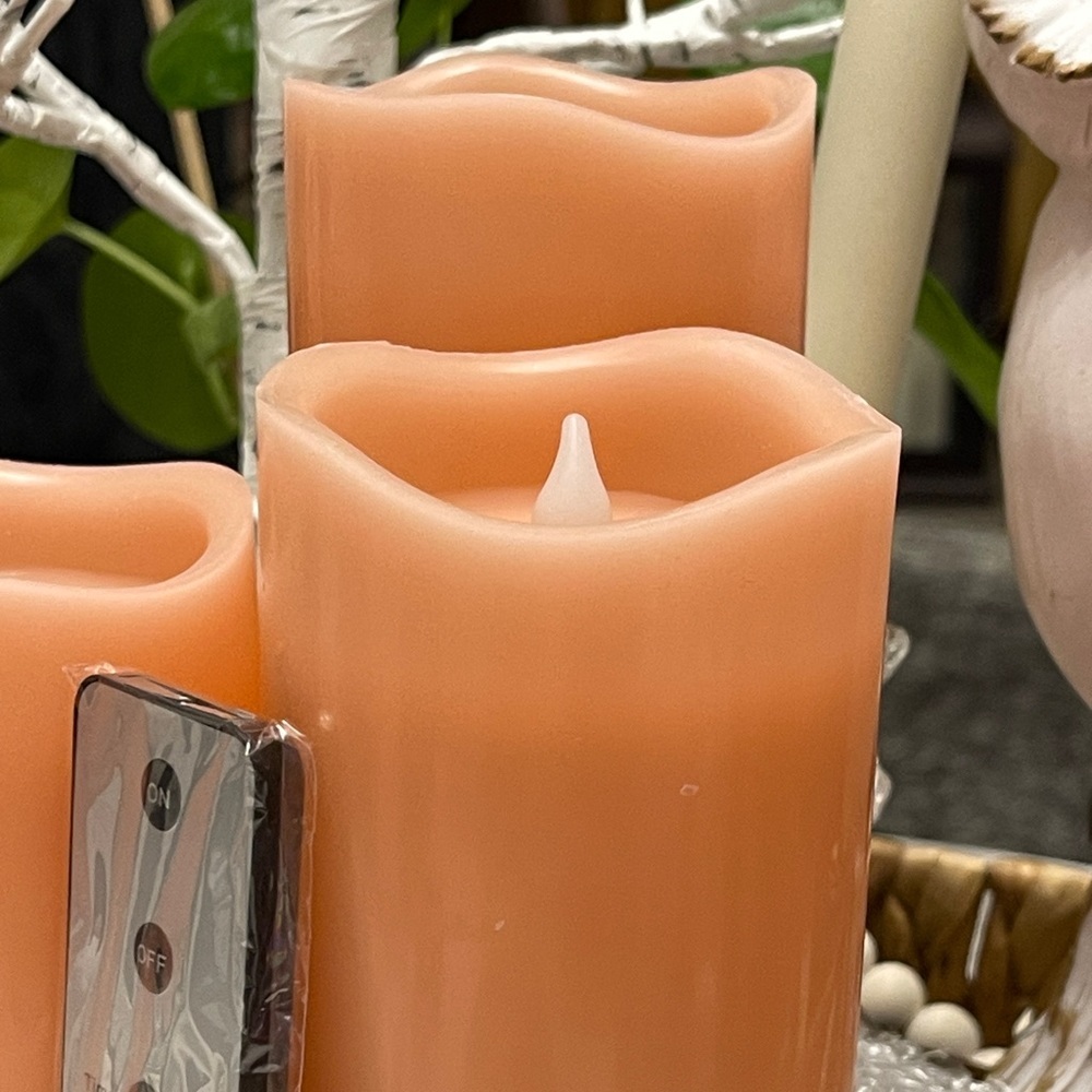 HOME REFLECTIONS Set of 3 Flameless Candles With Remote Control In Coral - Picture 5 of 11
